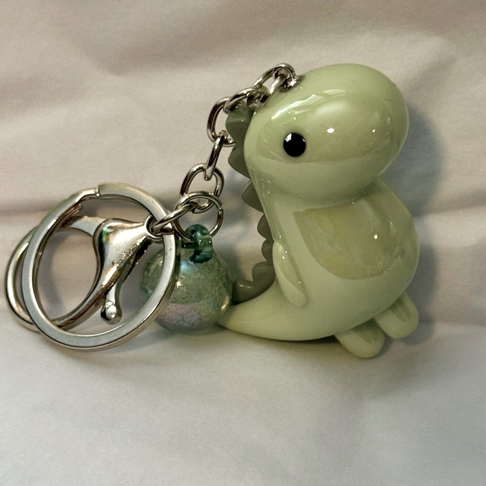 NEW Light Green Dinosaur Keychain Bag Charm – Cute Acrylic Dino - Picture 2 of 6